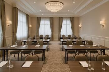 Hotel conference room emergency service