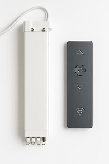 Motorized curtain remote control